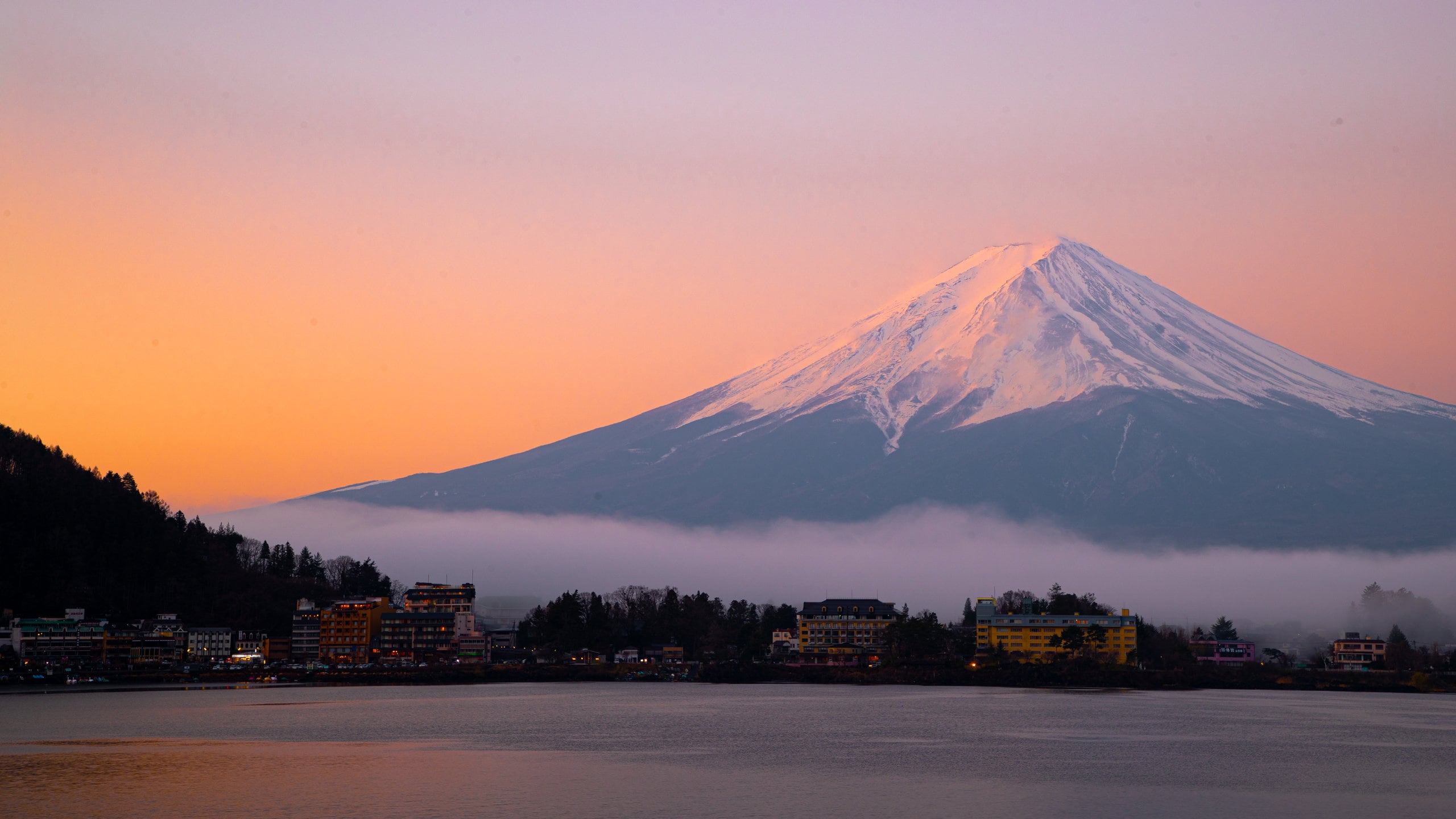 foto do topo da montanha do monte fuji